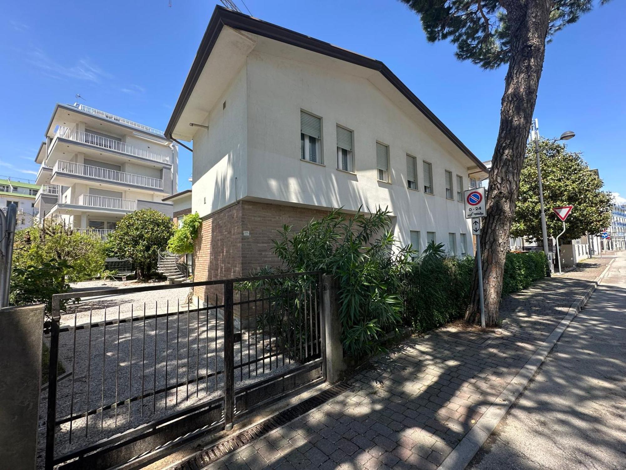 Casa Francesca - Agenzia Cocal Apartment Caorle Luaran gambar