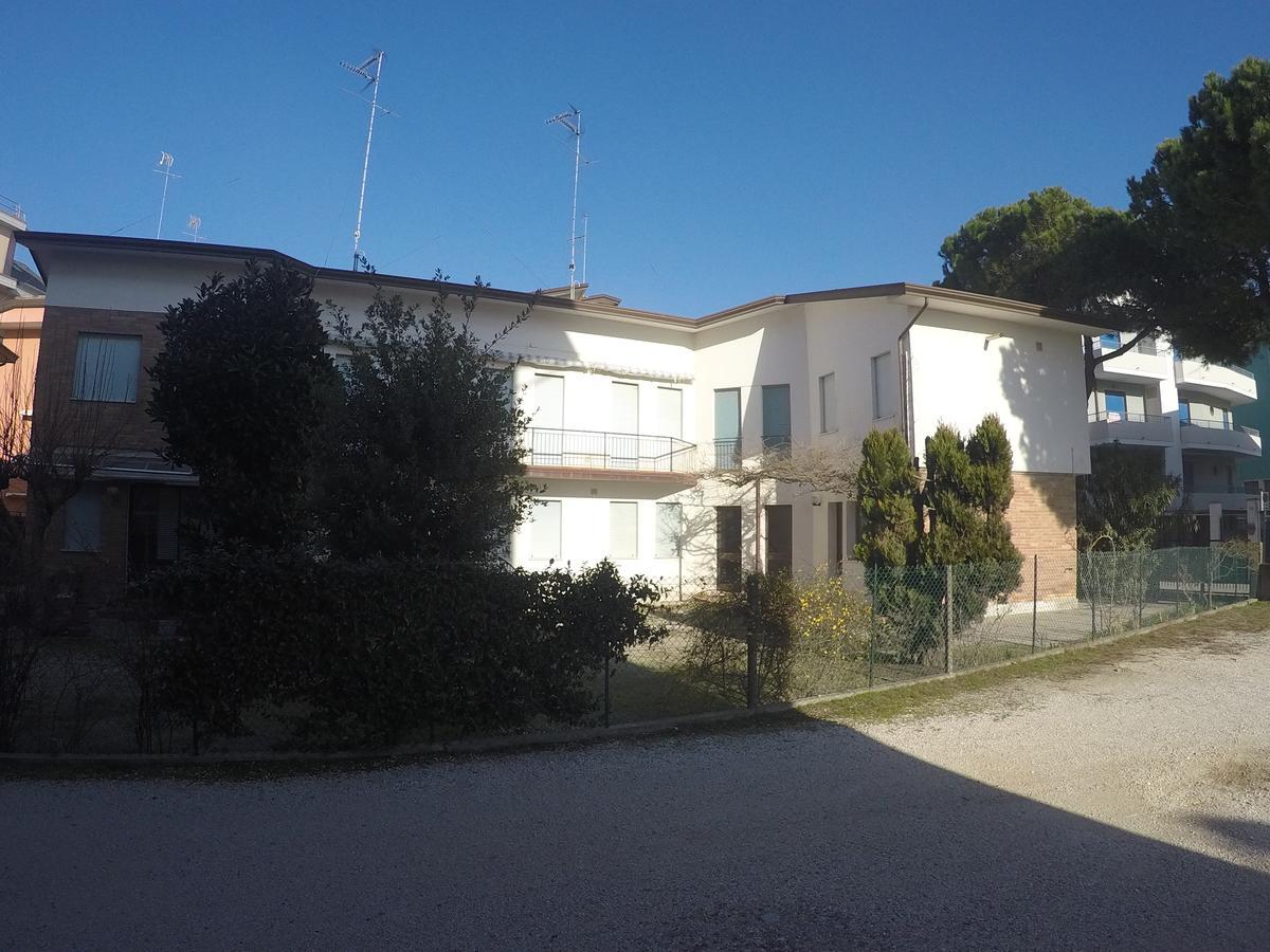 Casa Francesca - Agenzia Cocal Apartment Caorle Luaran gambar